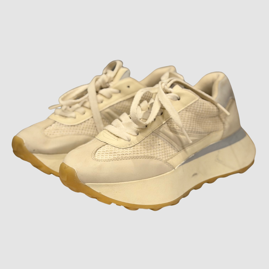 Zara Multi-Piece Sneaker 