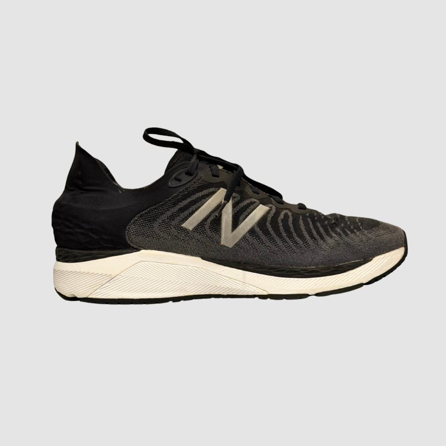 New Balance Fresh Foam 860v11 running shoes