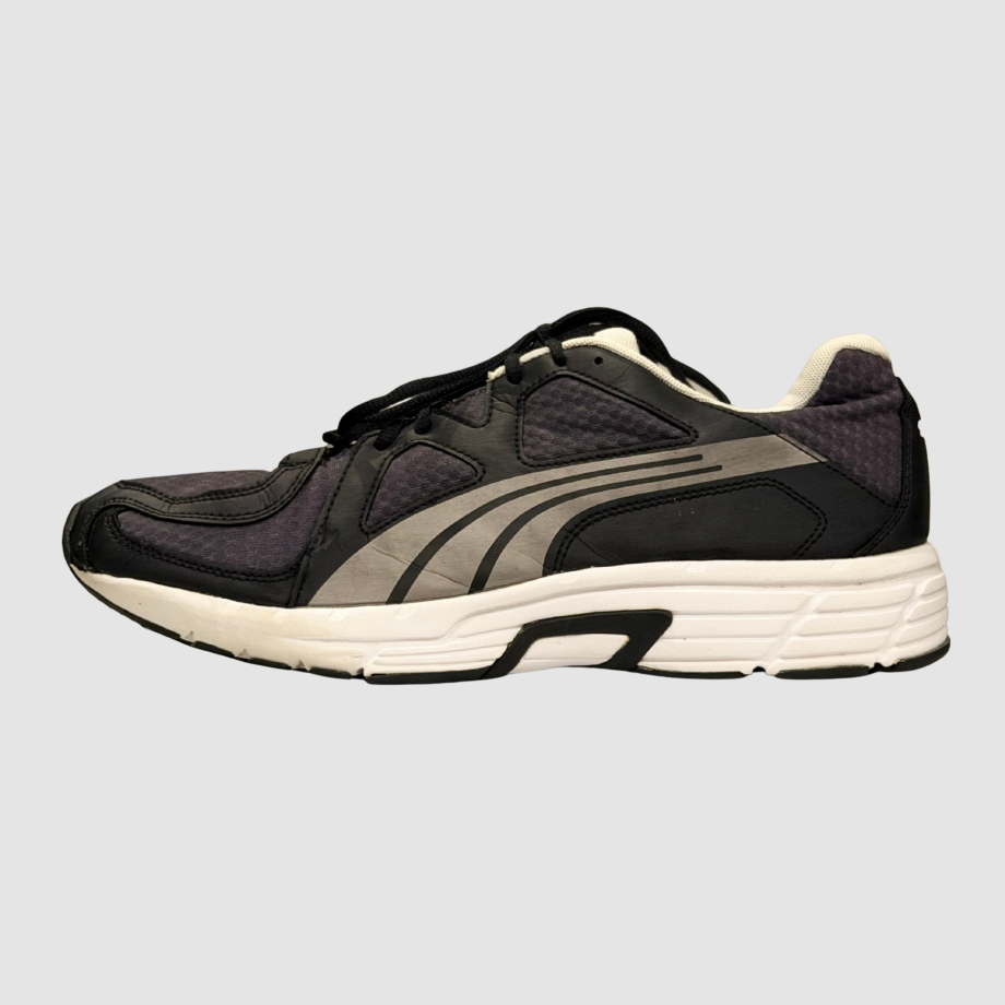 Puma Axis V3 men's trainers