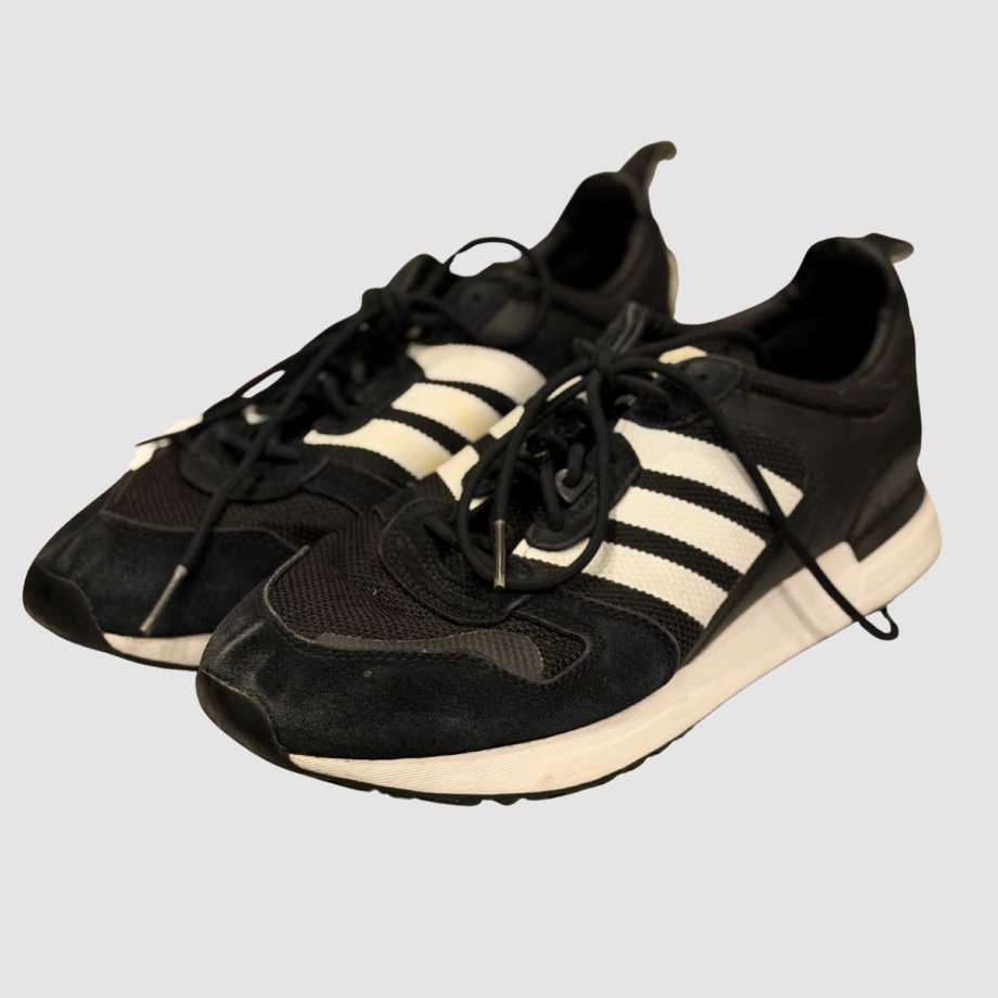 Adidas ZX 700 HD shoe