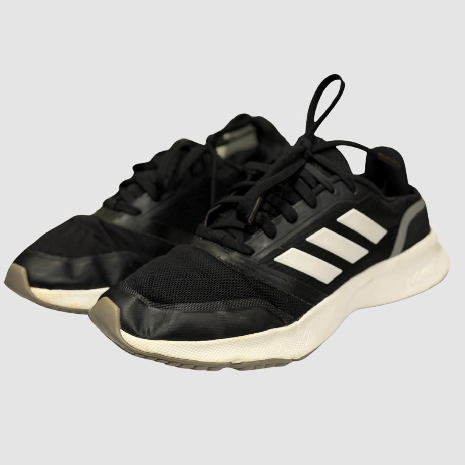 Adidas Nova Flow running shoe