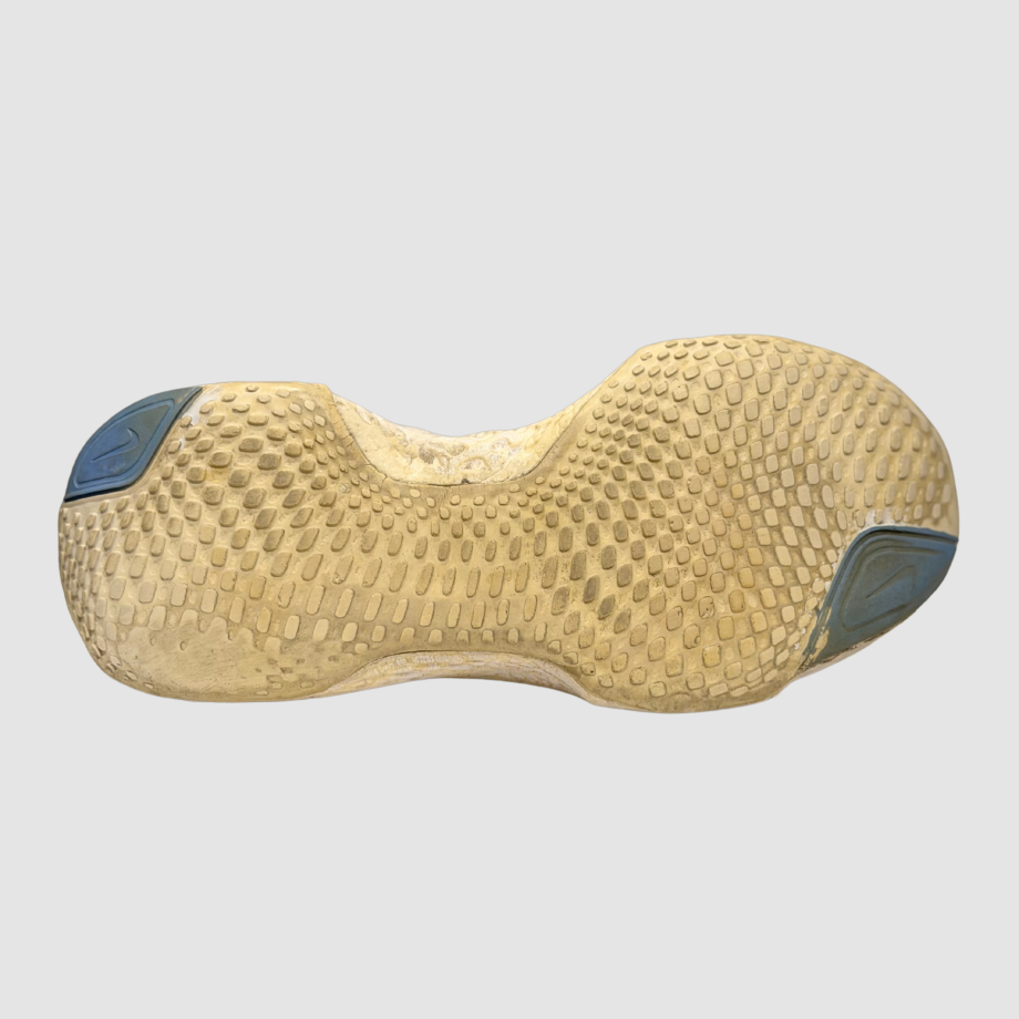 Nike ZoomX Invincible Run Flyknit 2 running shoe